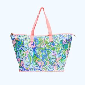 Lilly Pulitzer GETAWAY PACKABLE TOTE – FELINE GOOD
